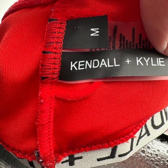 Kendall And Kylie Sports Bra Pink Black White Medium Athletic Loungewear - Picture 4 of 5